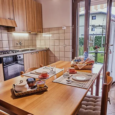 La Casa Dei Nonni Apartment Ferno
